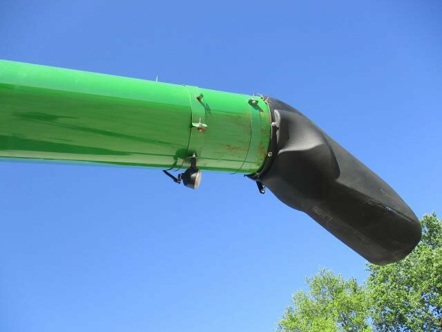 2012 John Deere S680 Combine - Photo 9
