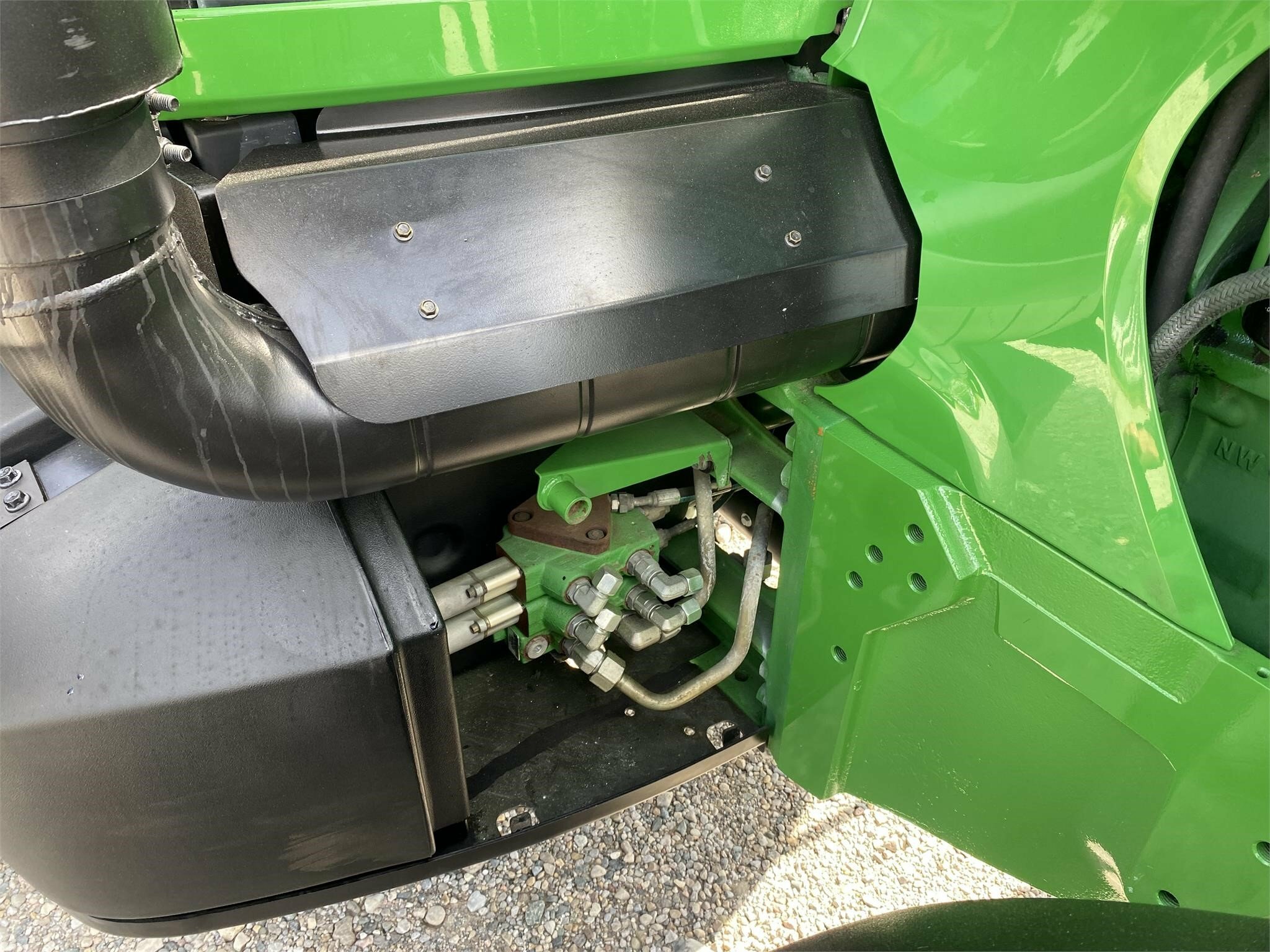 2008 John Deere 7730 Tractor - Photo 16