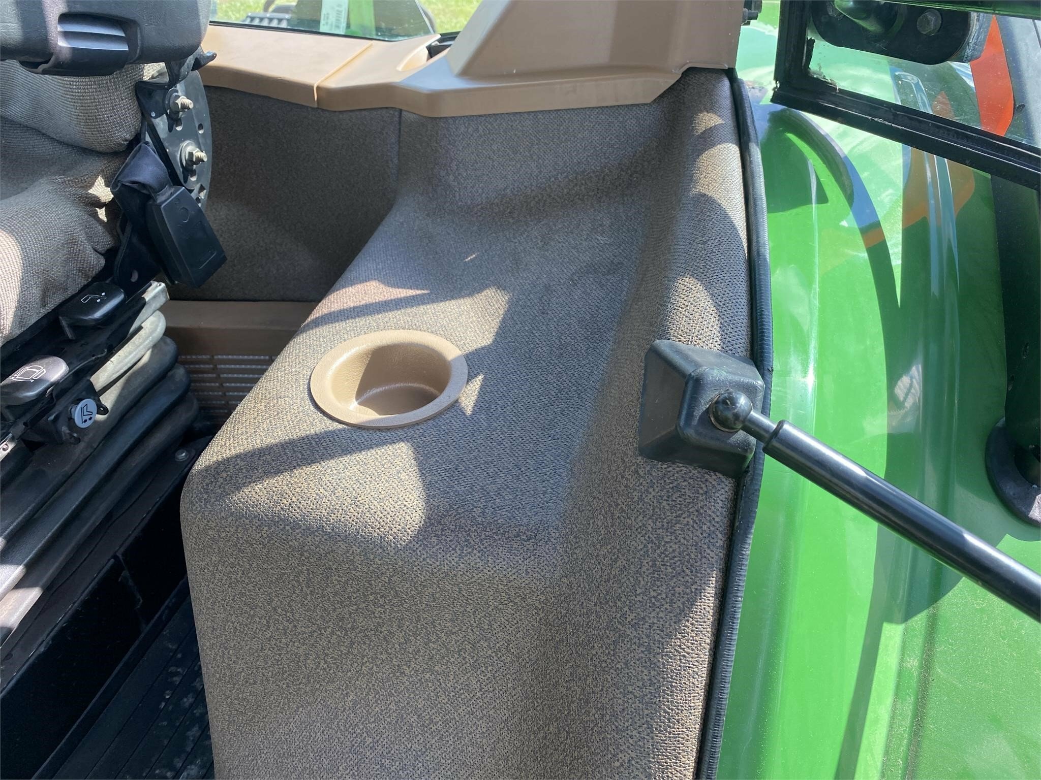 2008 John Deere 7730 Tractor - Photo 22