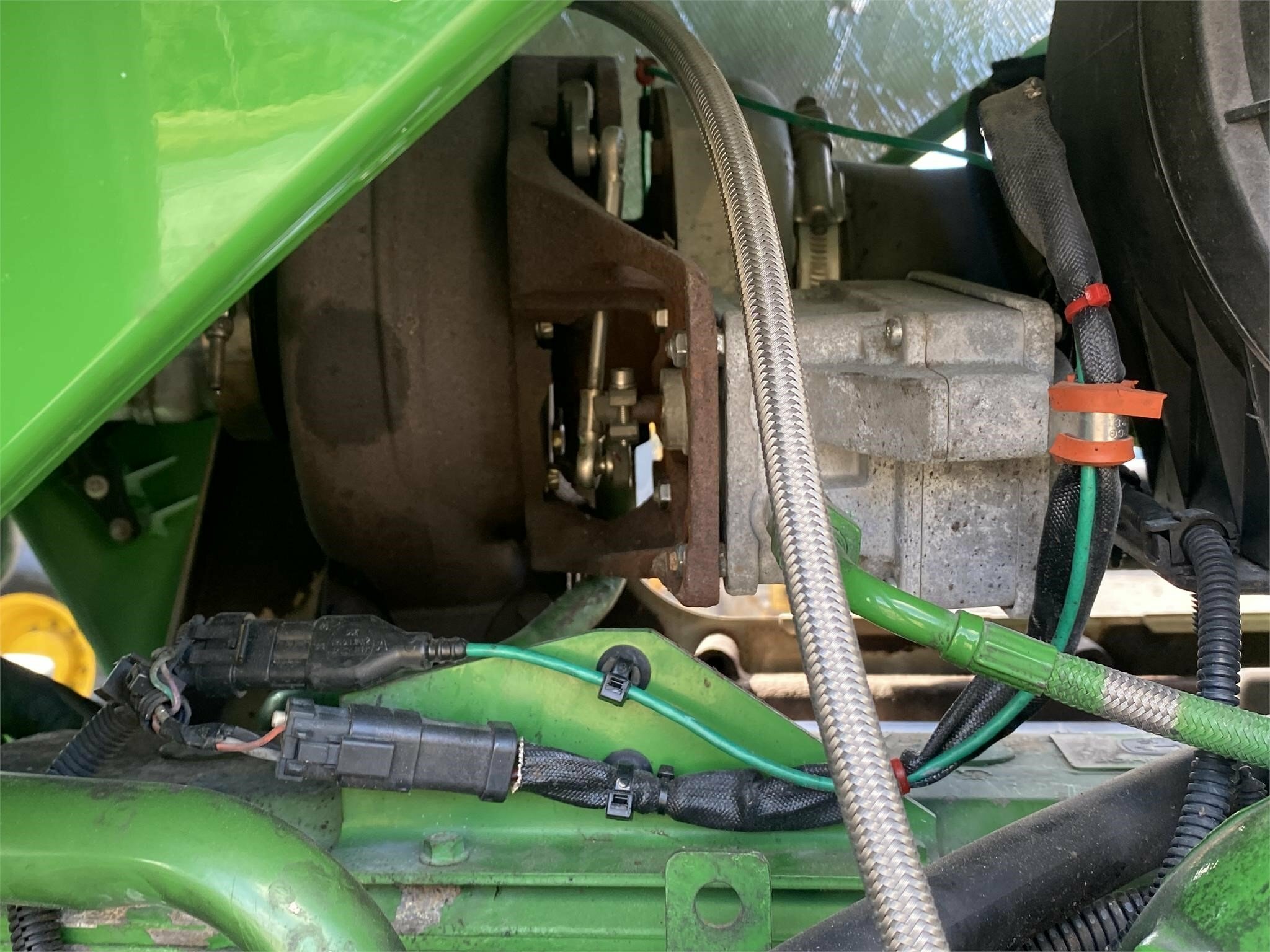 2008 John Deere 7730 Tractor - Photo 26