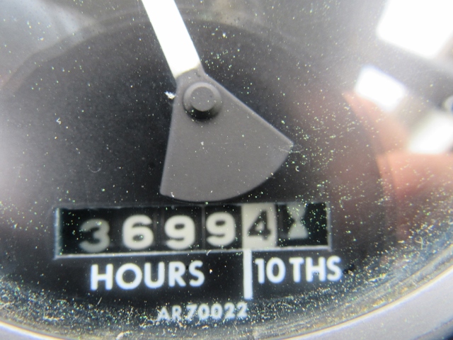 John Deere 4040 Tractor - Photo 19