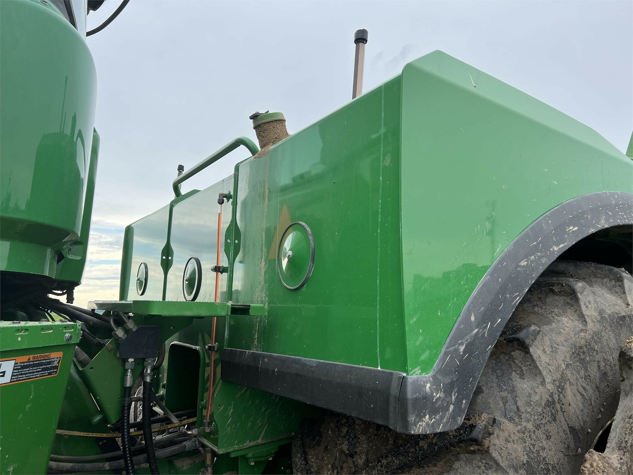 2015 John Deere 9620R Tractor - Photo 15