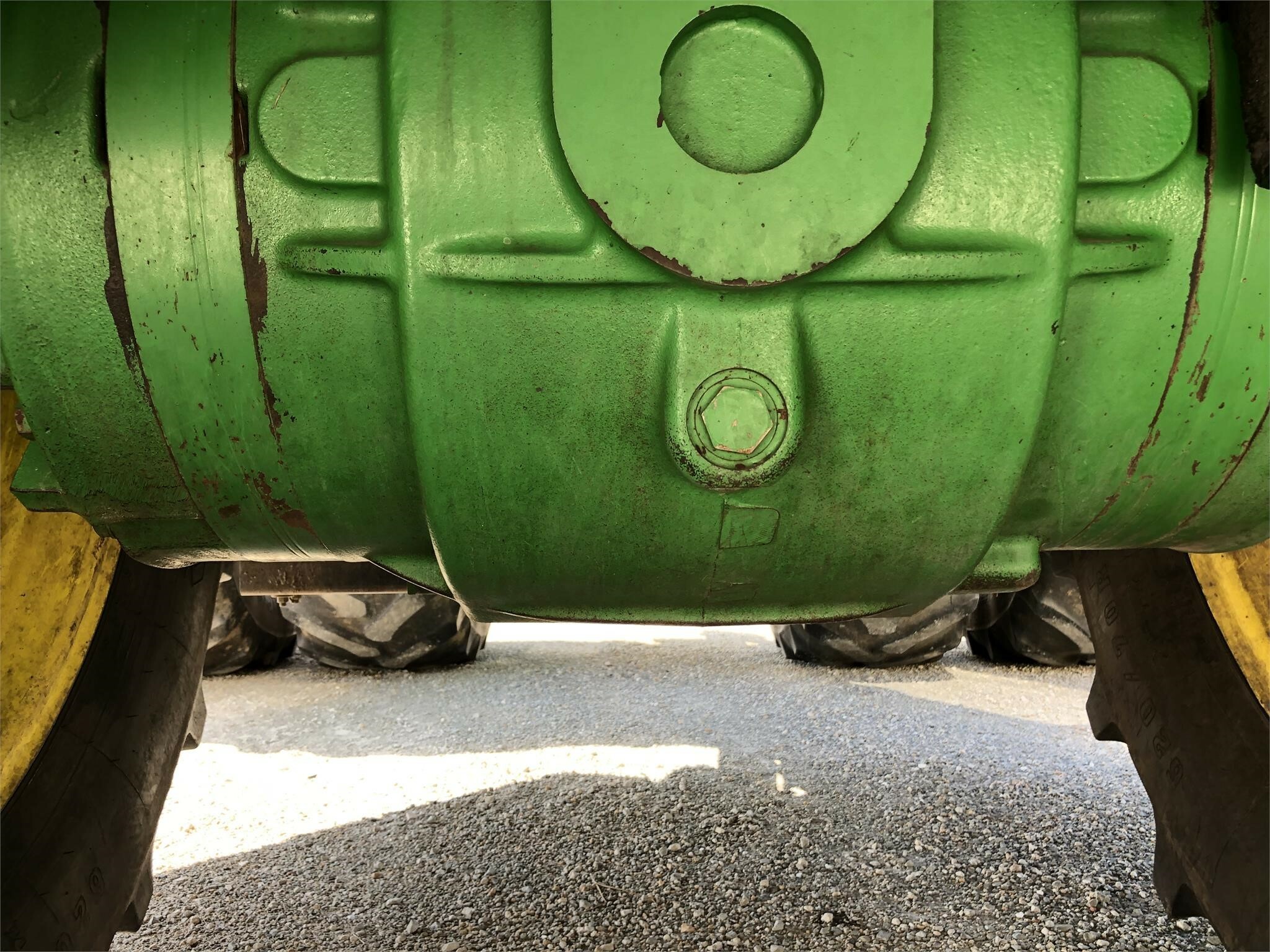 2004 John Deere 9220 Tractor - Photo 17