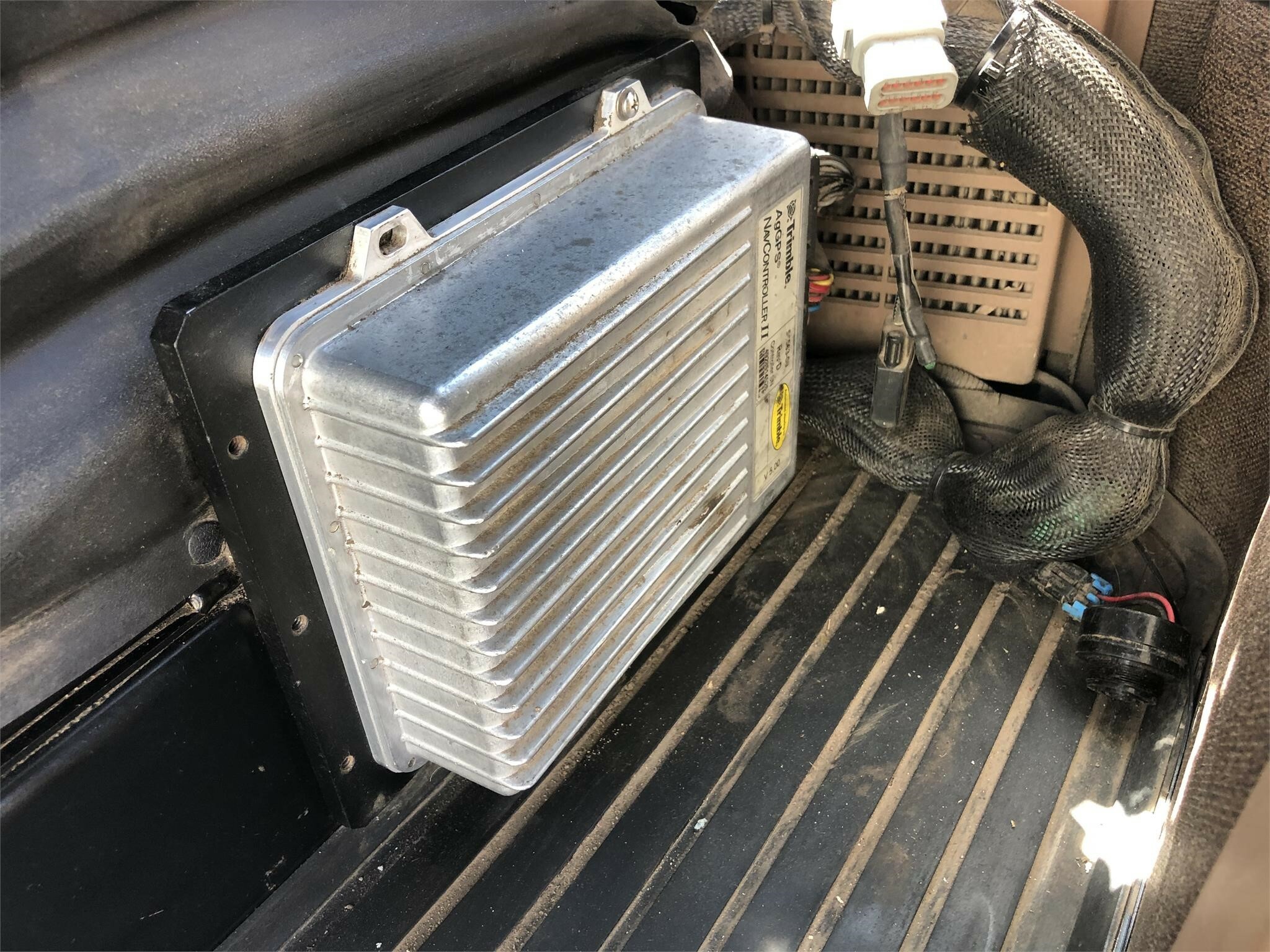 2004 John Deere 9220 Tractor - Photo 24