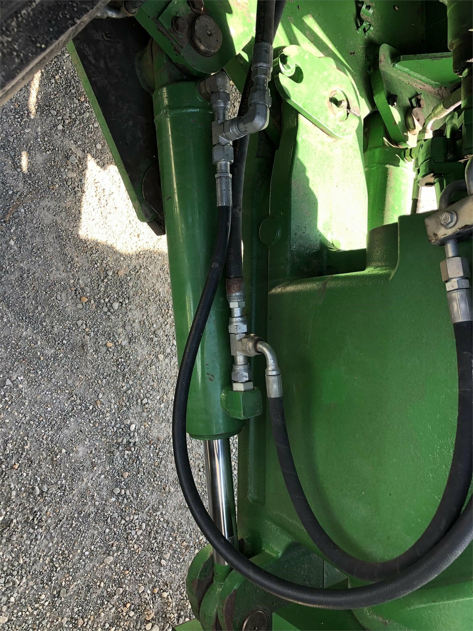 2004 John Deere 9220 Tractor - Photo 6