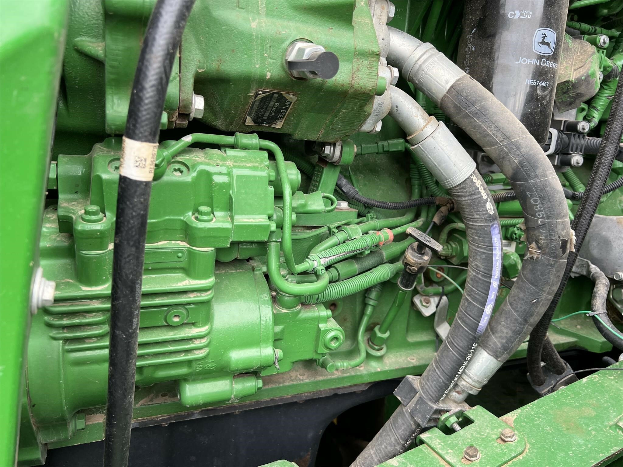 2015 John Deere 9620R Tractor - Photo 17