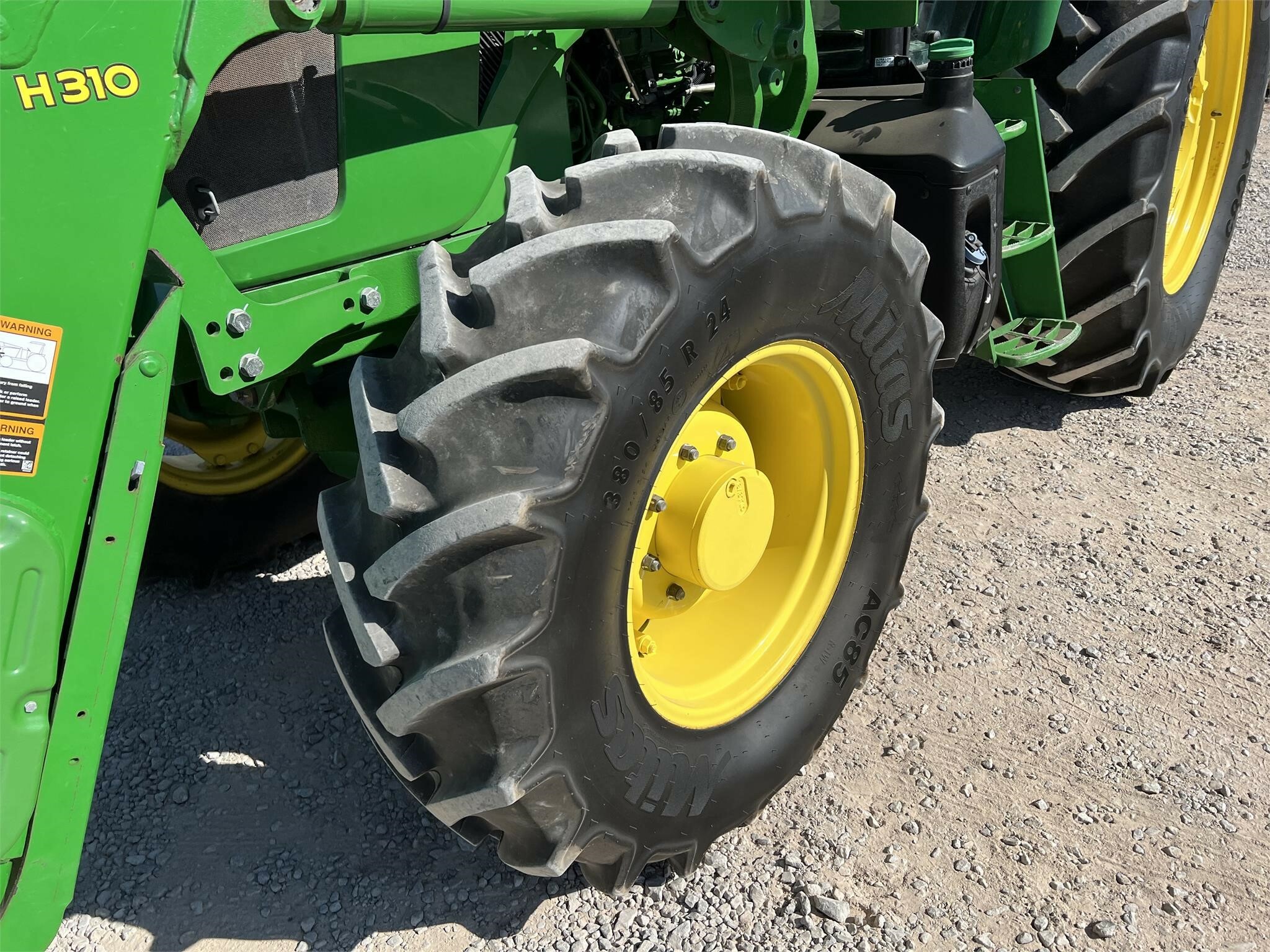 2018 John Deere 6135E Tractor - Photo 27
