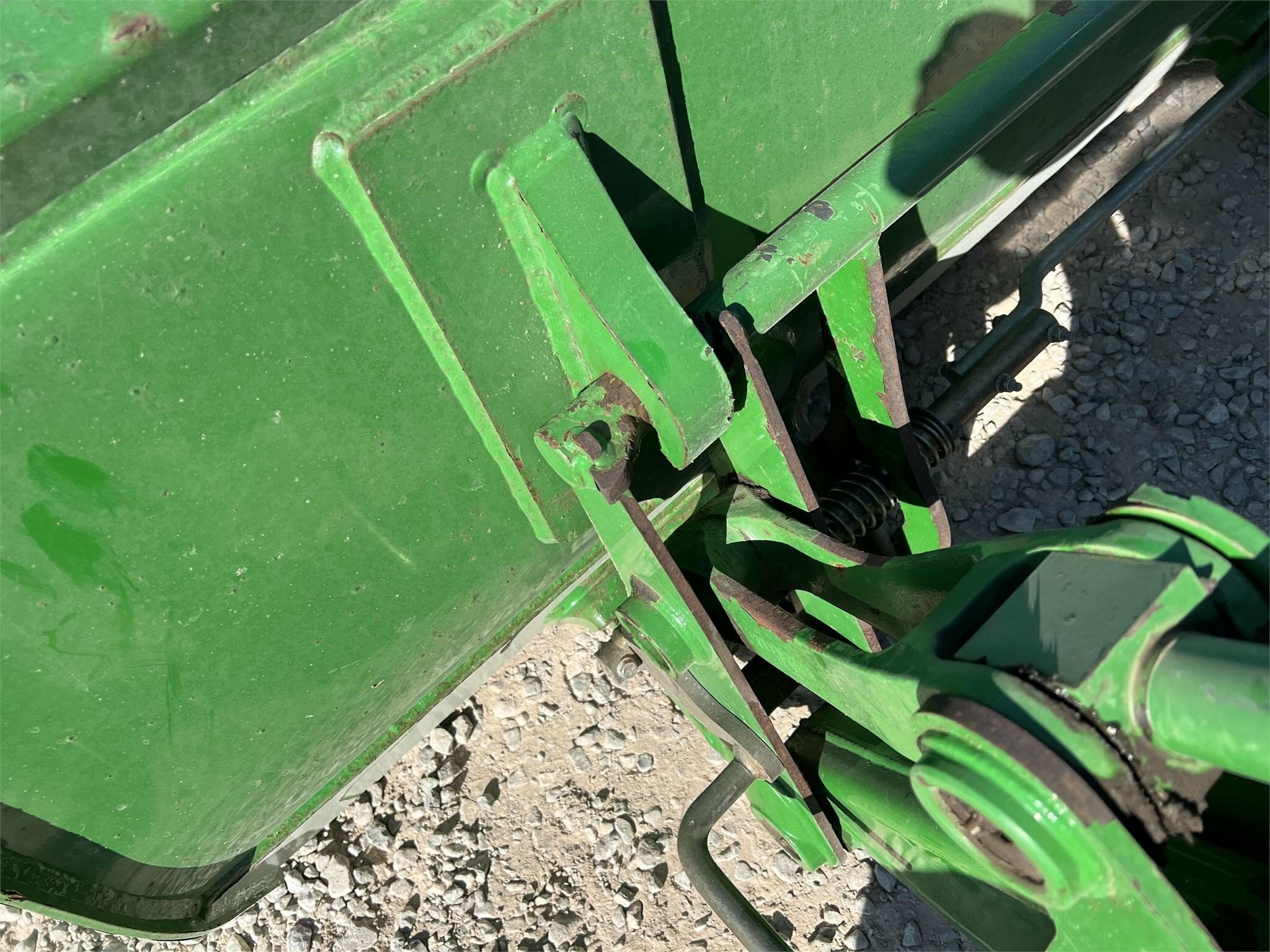 2018 John Deere 6135E Tractor - Photo 28