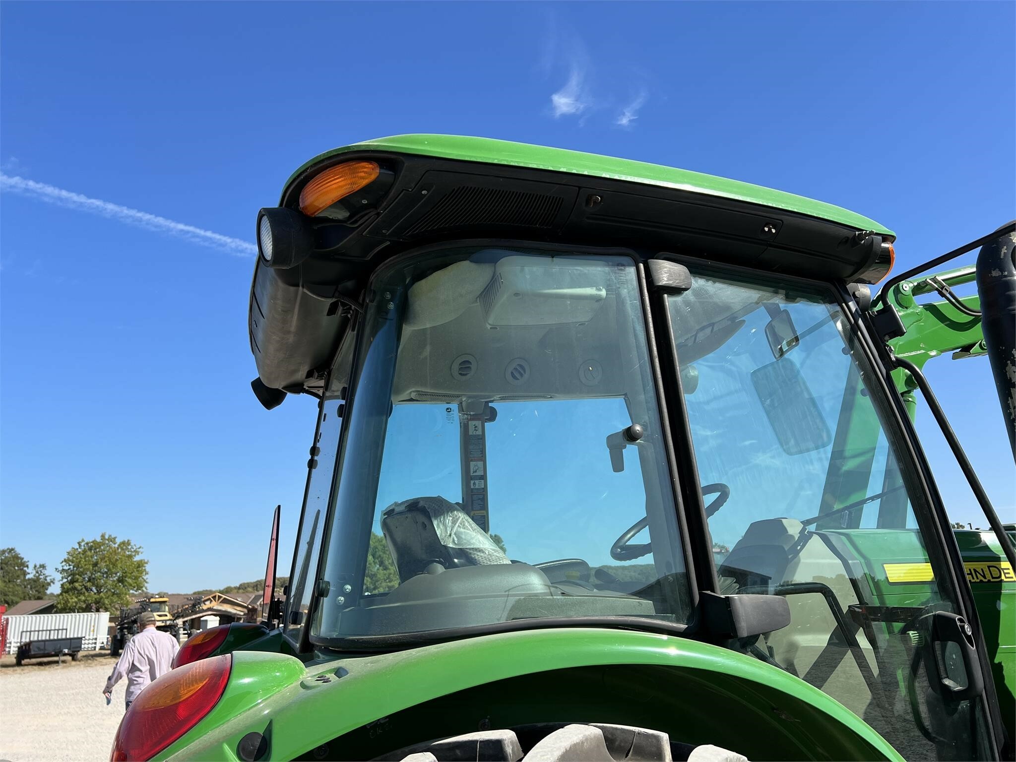 2018 John Deere 6135E Tractor - Photo 4