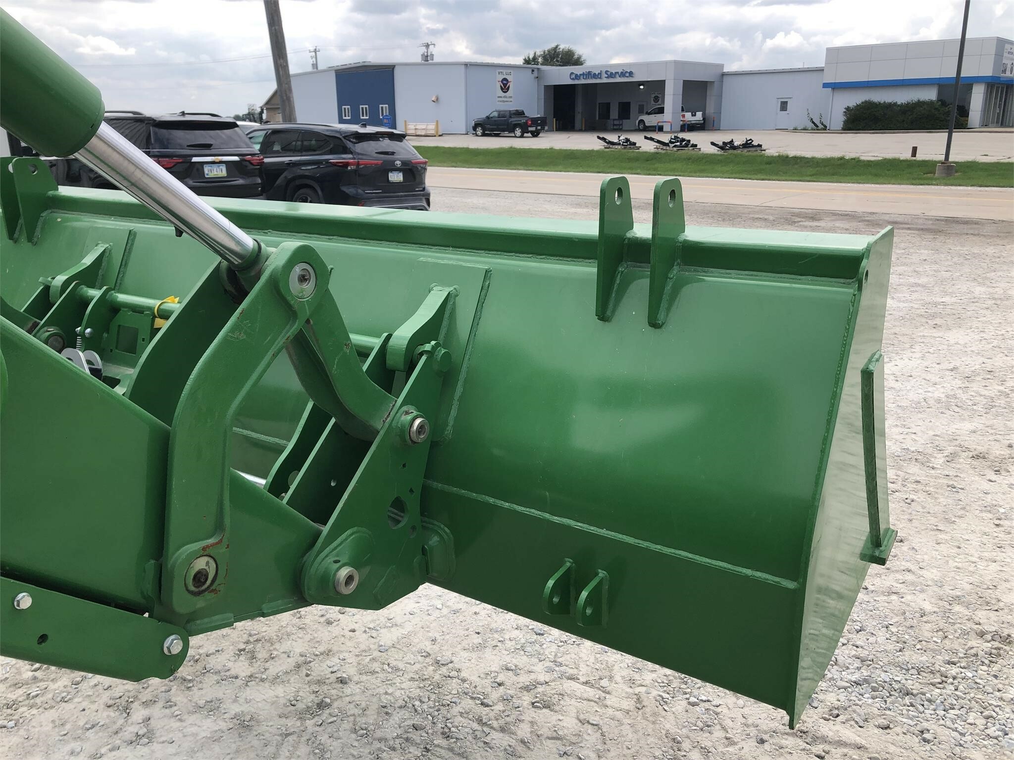 2018 John Deere 6155R Tractor - Photo 12