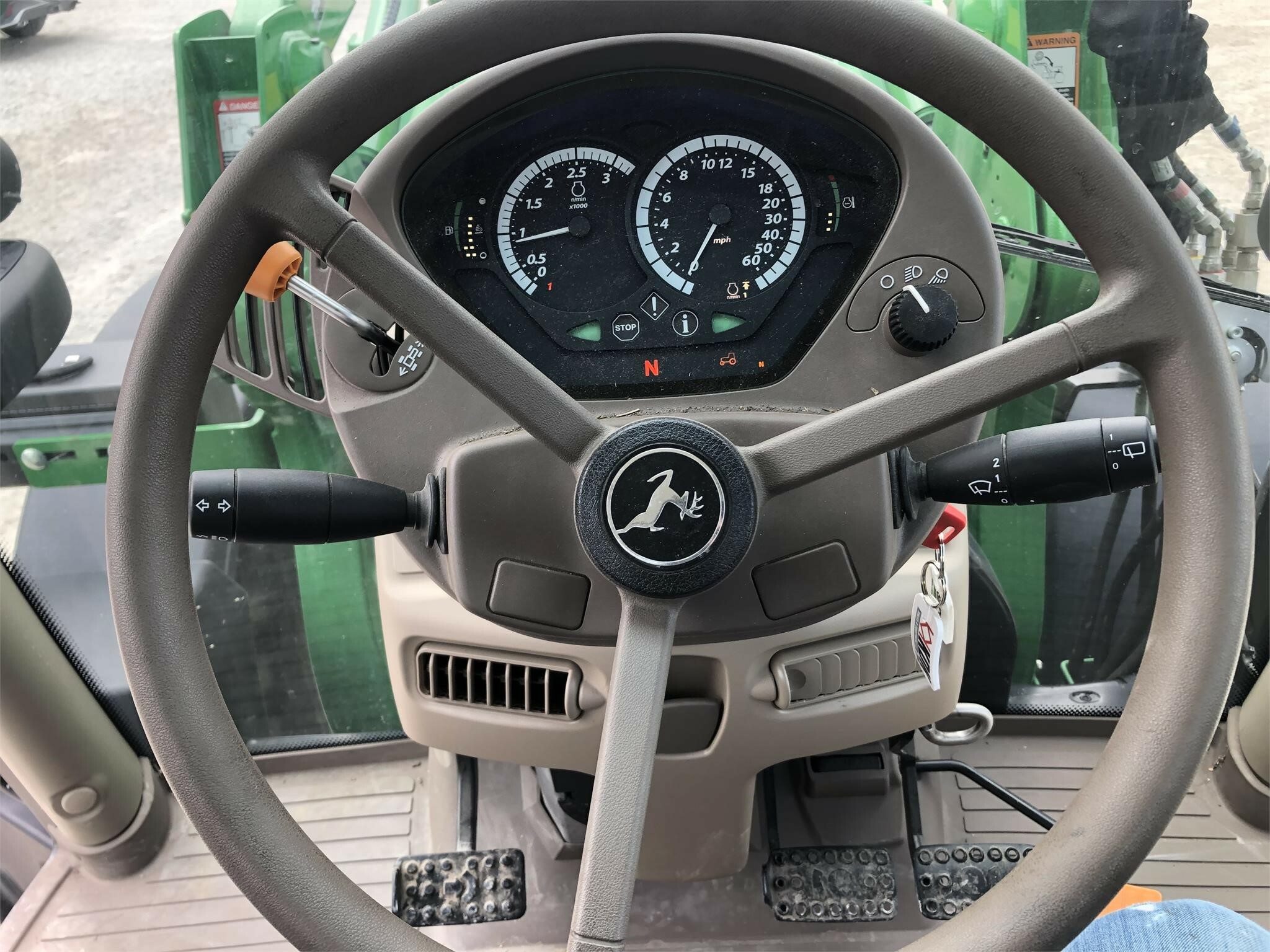 2018 John Deere 6155R Tractor - Photo 16