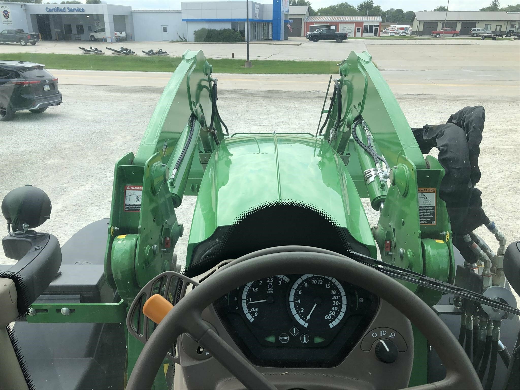 2018 John Deere 6155R Tractor - Photo 18