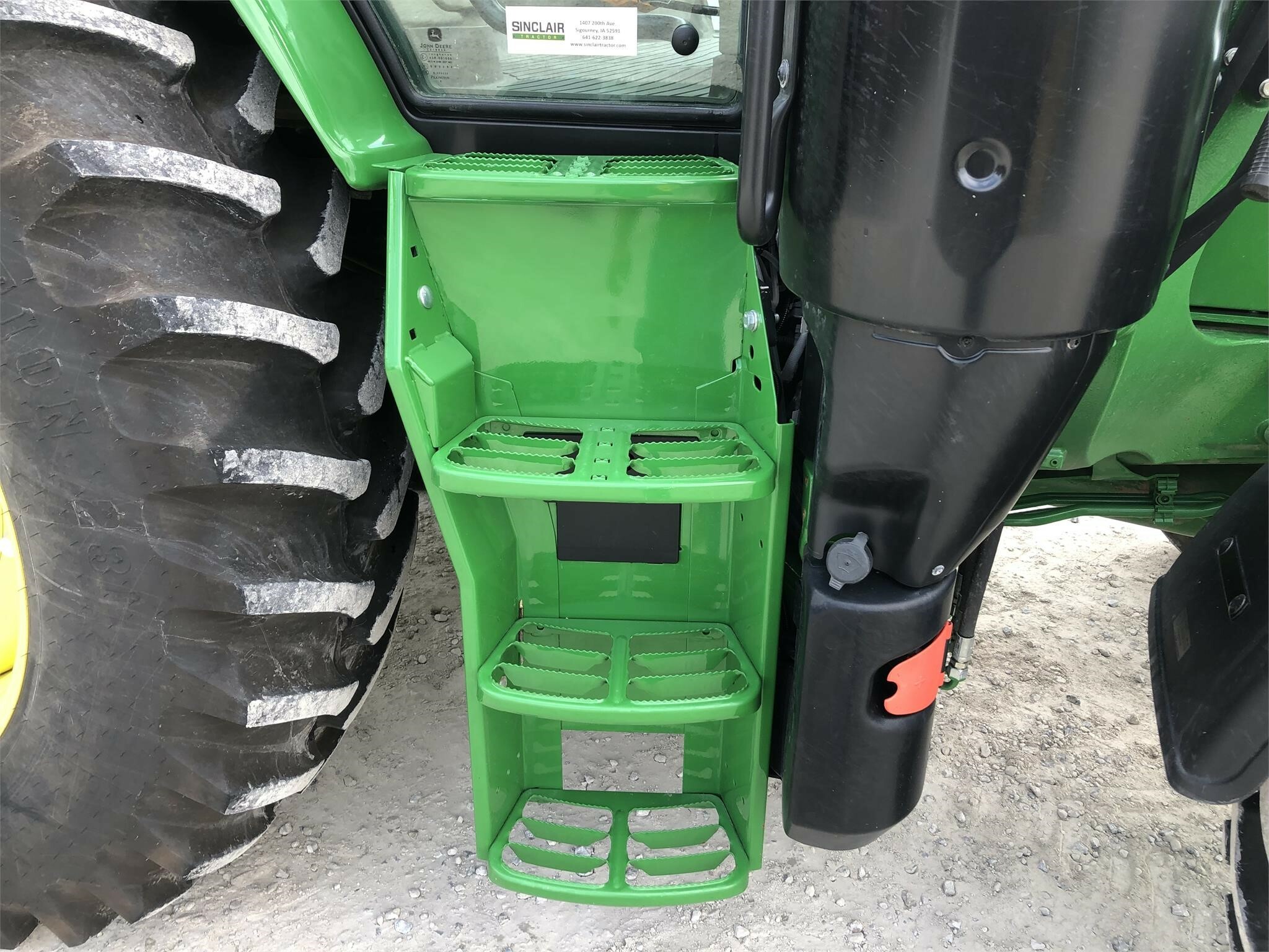 2018 John Deere 6155R Tractor - Photo 3
