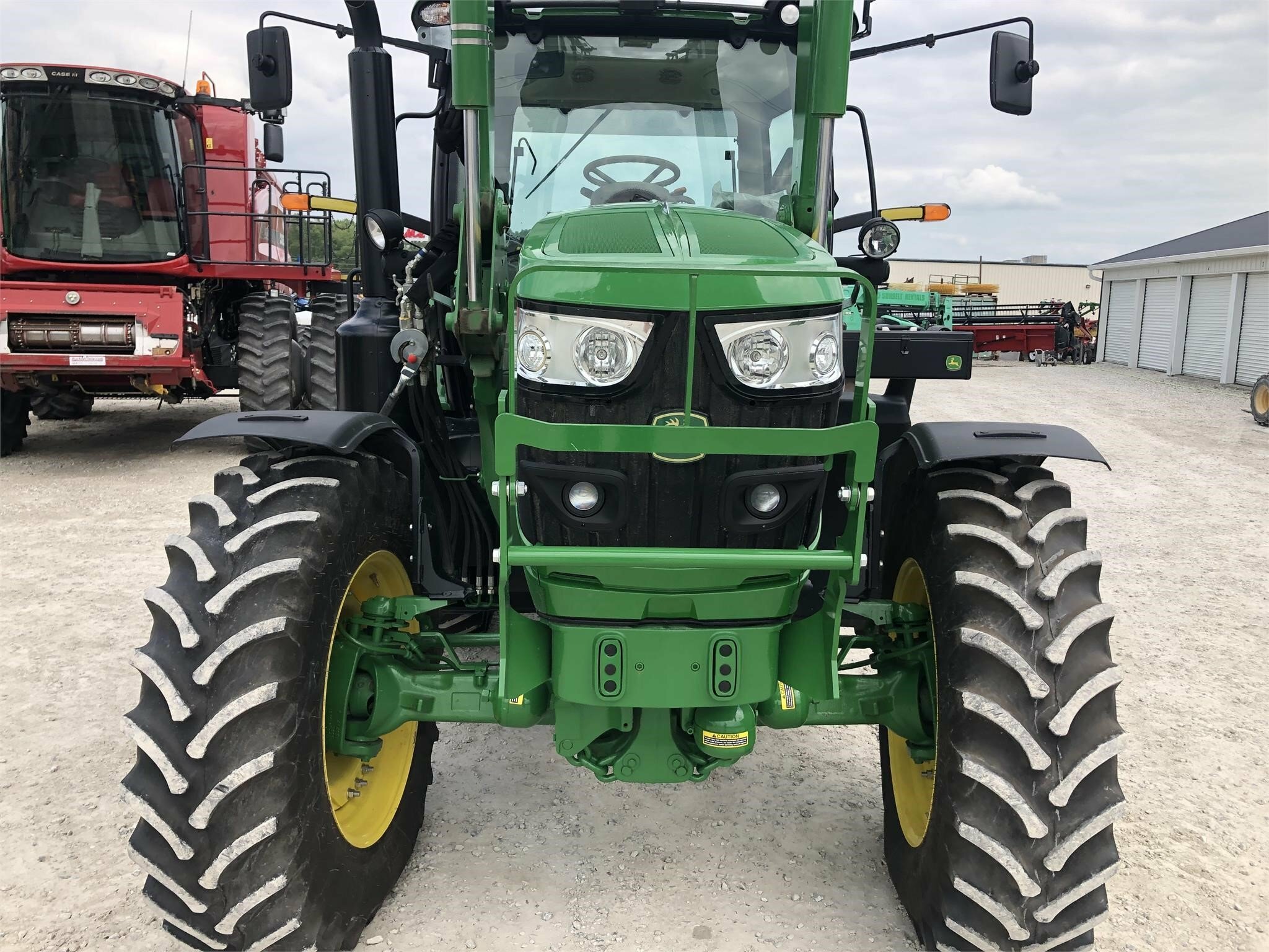 2018 John Deere 6155R Tractor - Photo 26
