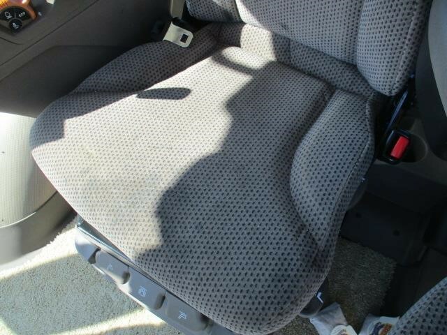 2019 John Deere 7210R Tractor - Photo 20