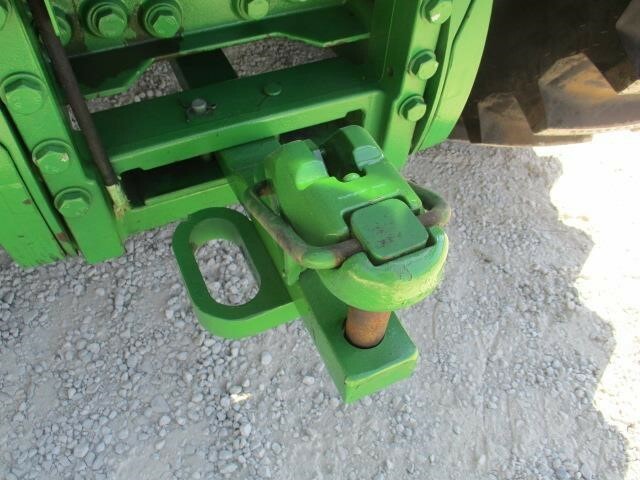 2019 John Deere 7210R Tractor - Photo 10