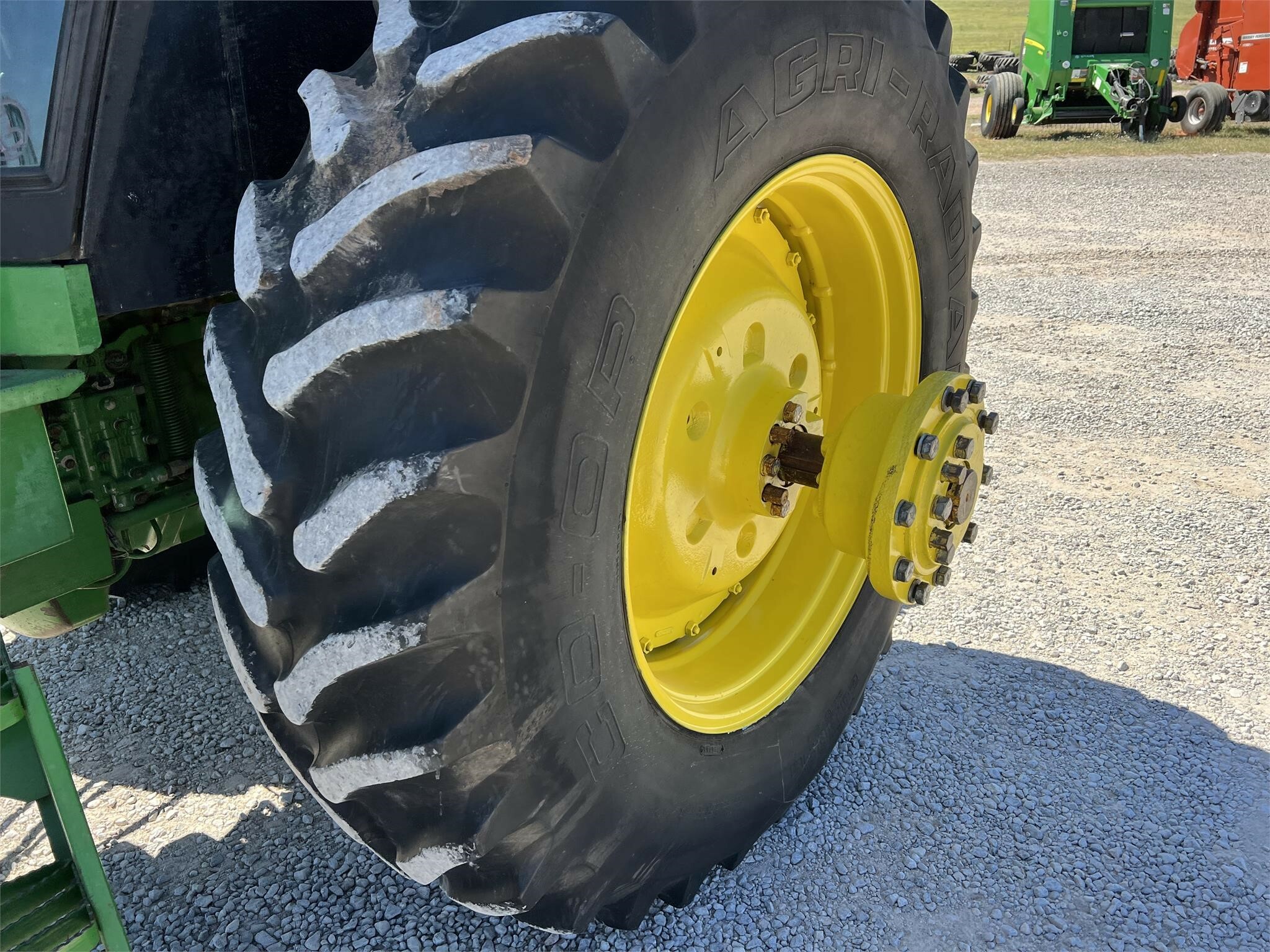 1987 John Deere 4450 Tractor - Photo 4